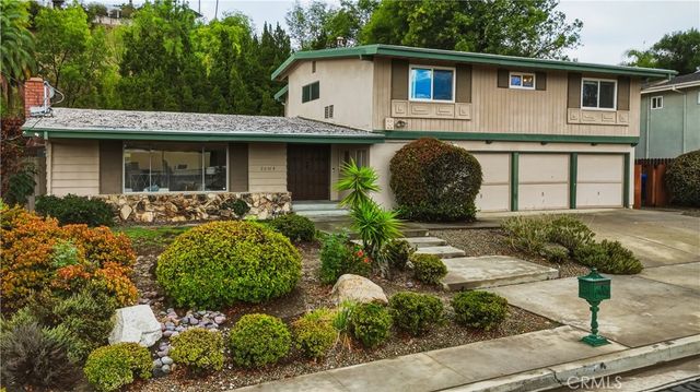 20164 Santa Rita, Woodland Hills, CA 91364