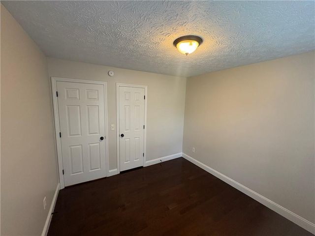 41 Red Oak Circle, Dallas, GA 30157