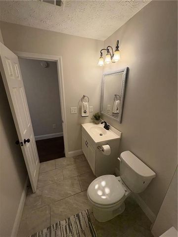 41 Red Oak Circle, Dallas, GA 30157