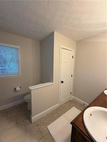 41 Red Oak Circle, Dallas, GA 30157