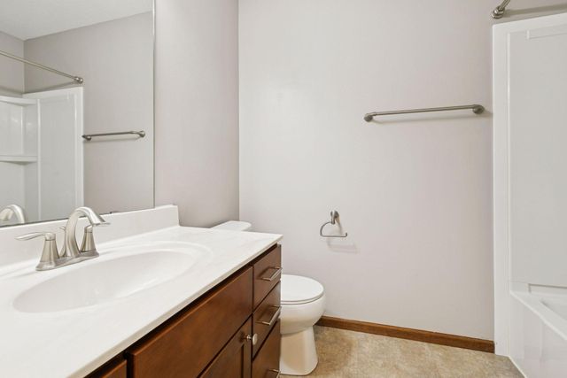 17159 72nd Avenue N 2803, Maple Grove, MN 55311