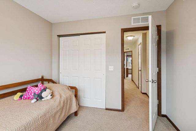 17159 72nd Avenue N 2803, Maple Grove, MN 55311