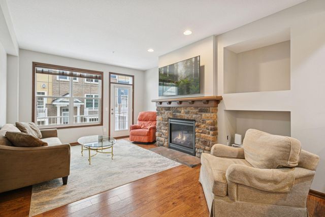 17159 72nd Avenue N 2803, Maple Grove, MN 55311