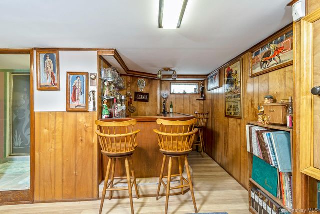 276 Parkway Drive, Calverton, NY 11933