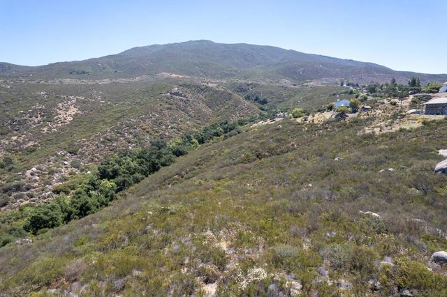Victoria Drive, Alpine, CA 91901