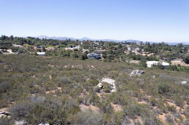 Victoria Drive, Alpine, CA 91901
