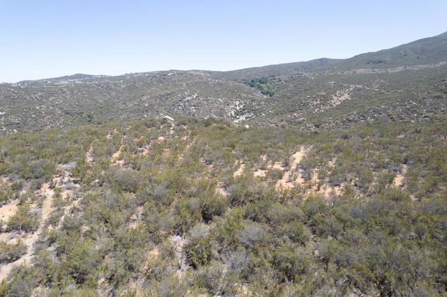 Victoria Drive, Alpine, CA 91901