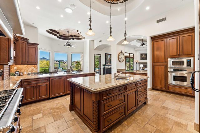 16054 E TOMBSTONE Avenue, Fountain Hills, AZ 85268