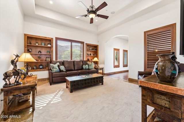 16054 E TOMBSTONE Avenue, Fountain Hills, AZ 85268