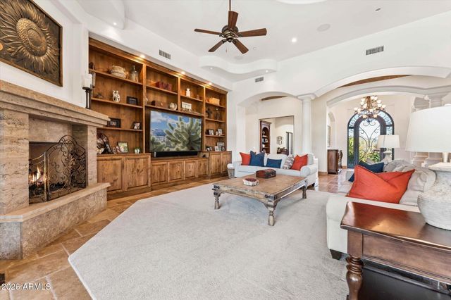 16054 E TOMBSTONE Avenue, Fountain Hills, AZ 85268