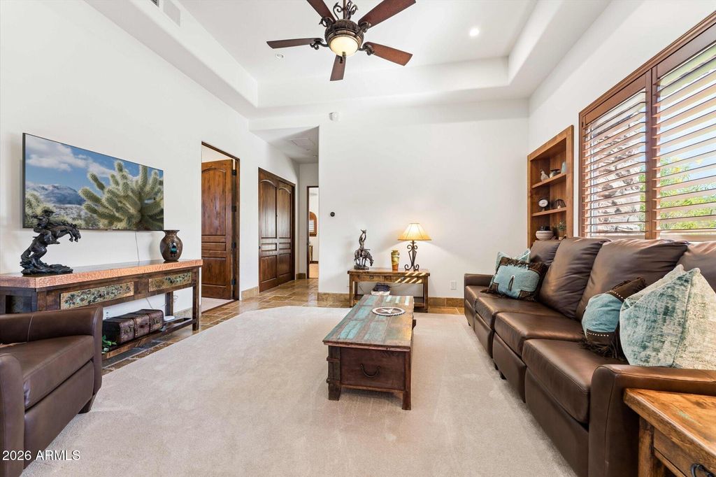 Image 33 of property listing at 16054 E TOMBSTONE Avenue, Fountain Hills, AZ 85268