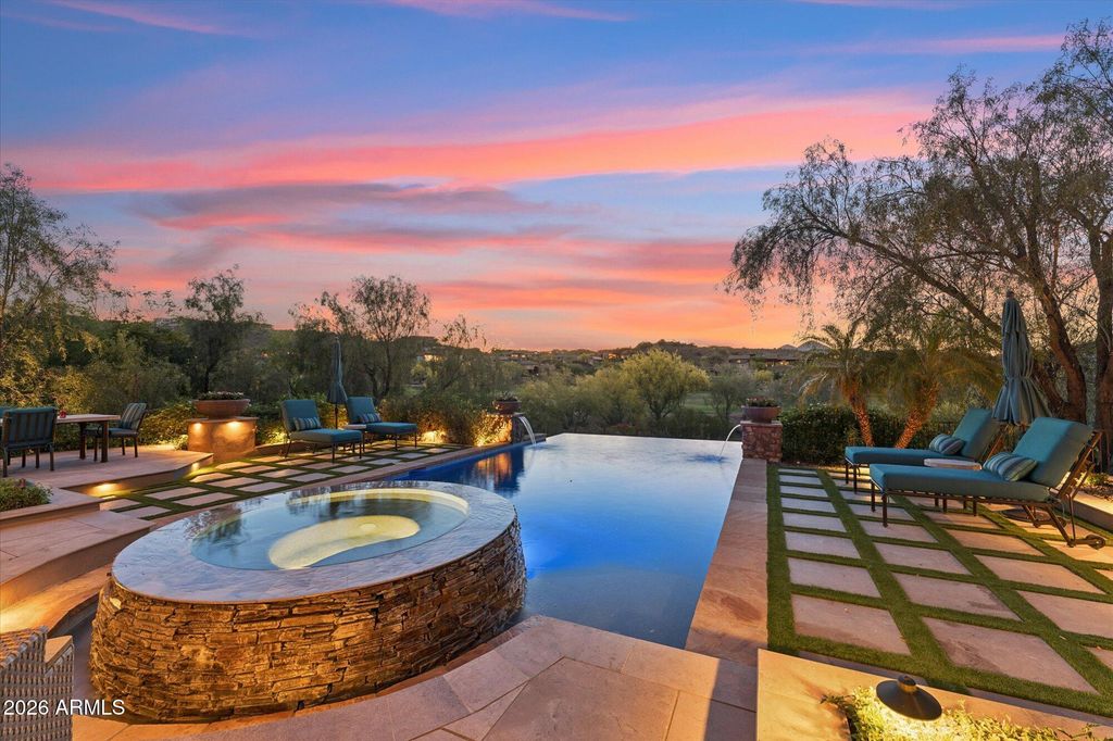 Image 45 of property listing at 16054 E TOMBSTONE Avenue, Fountain Hills, AZ 85268