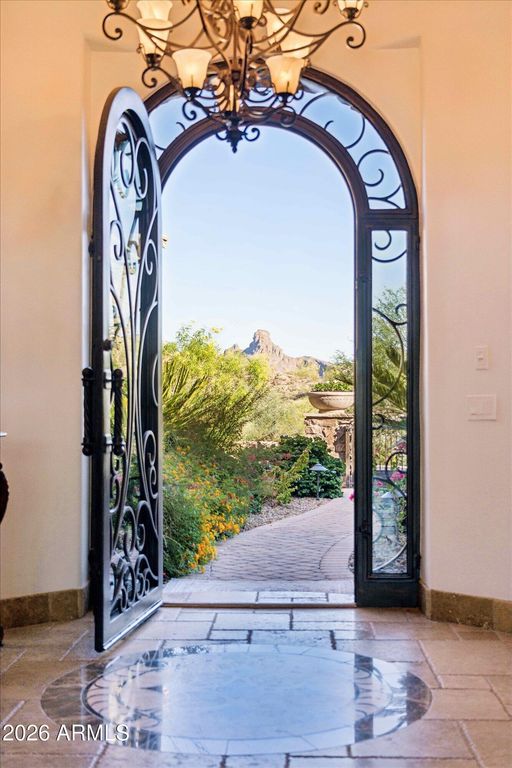 Image 5 of property listing at 16054 E TOMBSTONE Avenue, Fountain Hills, AZ 85268