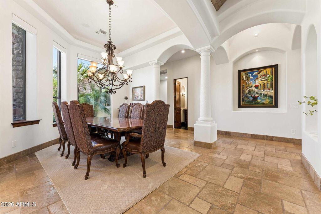 Image 7 of property listing at 16054 E TOMBSTONE Avenue, Fountain Hills, AZ 85268