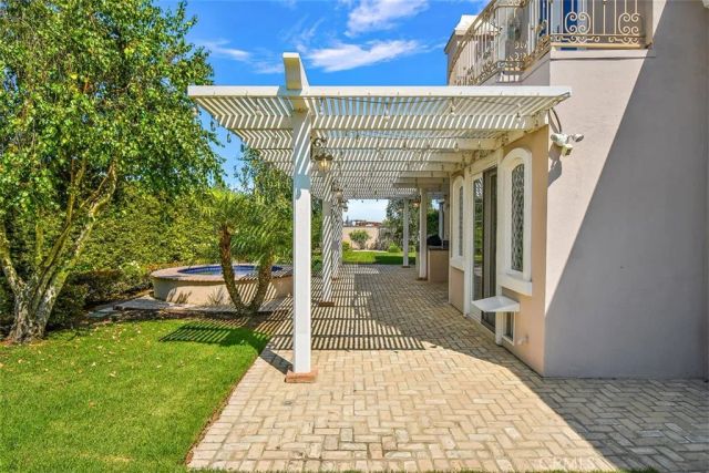 19 Santa Rosa, Rolling Hills Estates, CA 90274