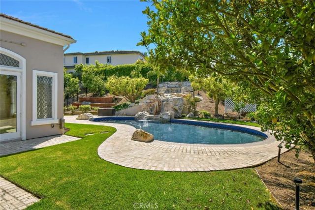 19 Santa Rosa, Rolling Hills Estates, CA 90274