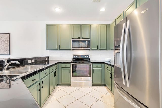 13385 Georgian Court, Wellington, FL 33414