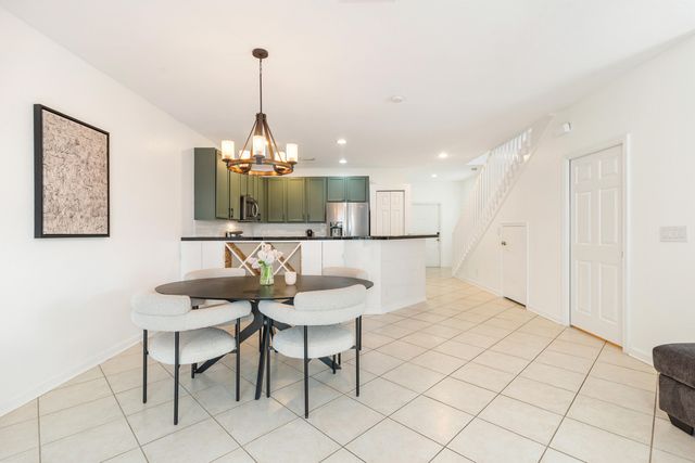 13385 Georgian Court, Wellington, FL 33414