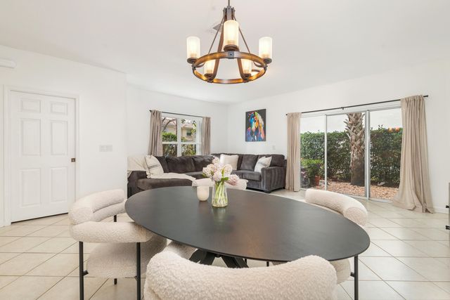 13385 Georgian Court, Wellington, FL 33414