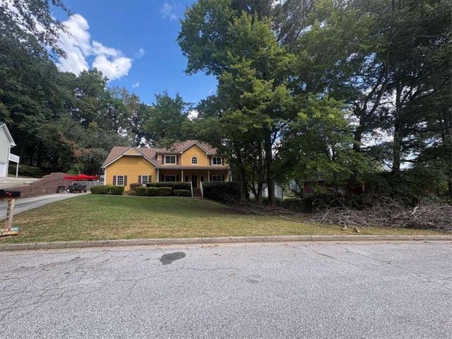 1068 Leslie Place, Lithonia, GA 30058