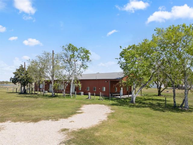 20501 Fm 521, Wadsworth, TX 77414
