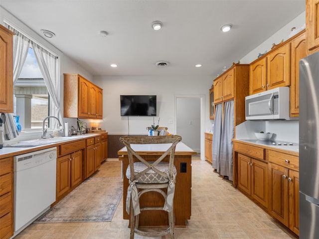 20501 Fm 521, Wadsworth, TX 77414