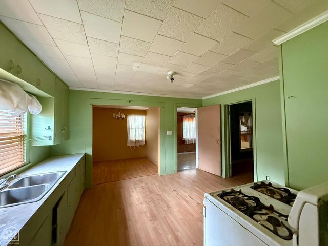 320 Kentucky, Walnut Ridge, AR 72476