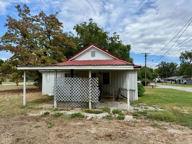 320 Kentucky, Walnut Ridge, AR 72476