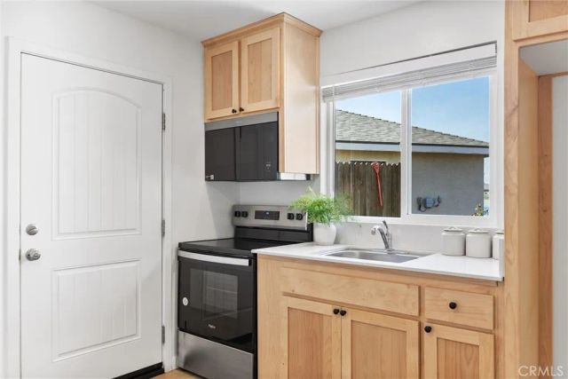 807 Potts Point Way, Bakersfield, CA 93307