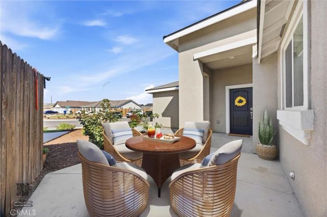 807 Potts Point Way, Bakersfield, CA 93307