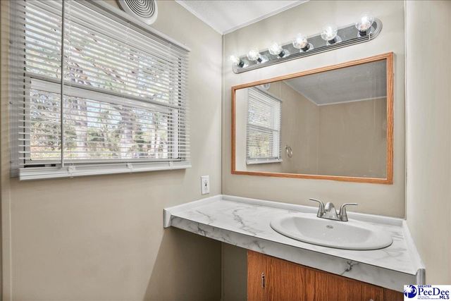 648 Franway Drive, Darlington, SC 29532