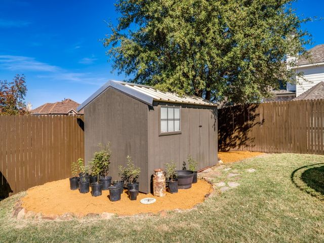 316 Tarpan Trail, Celina, TX 75009