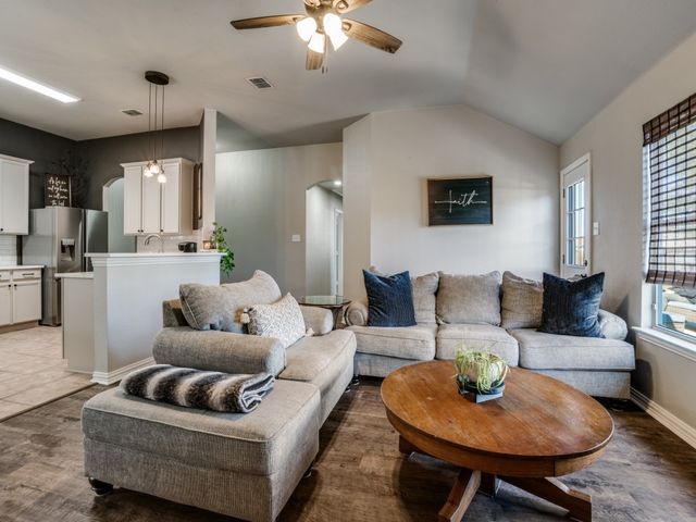 316 Tarpan Trail, Celina, TX 75009