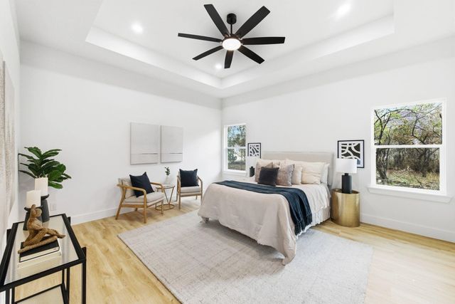 103 Kawainui LN, Bastrop, TX 78602