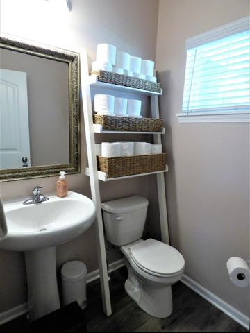 636 E 119th Place, Crown Point, IN 46307