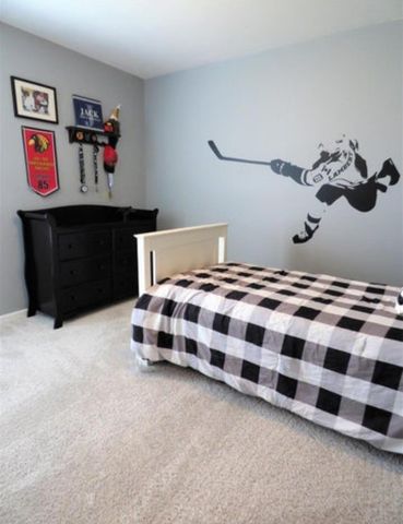 636 E 119th Place, Crown Point, IN 46307