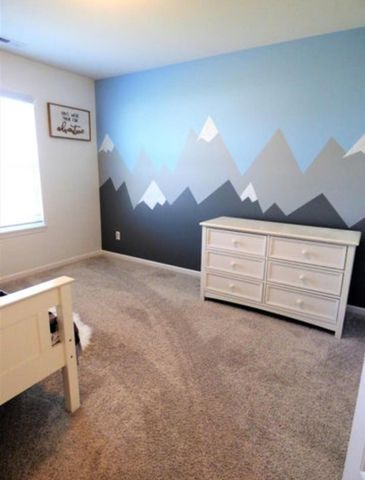 636 E 119th Place, Crown Point, IN 46307