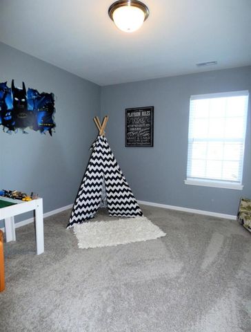 636 E 119th Place, Crown Point, IN 46307