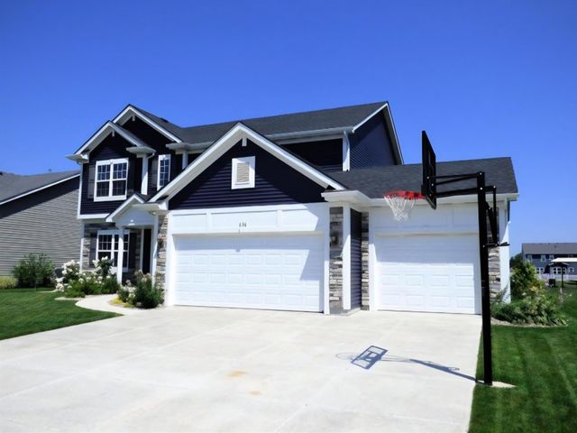 636 E 119th Place, Crown Point, IN 46307