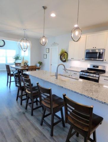 636 E 119th Place, Crown Point, IN 46307