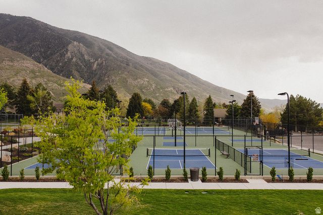 4 CHERRYWOODS LN, Sandy, UT 84092