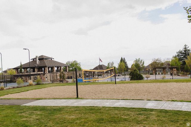 4 CHERRYWOODS LN, Sandy, UT 84092