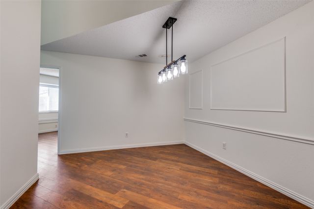 1940 Helen Drive, Lewisville, TX 75067