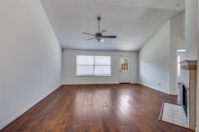 1940 Helen Drive, Lewisville, TX 75067