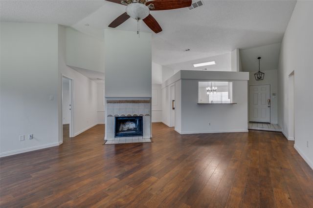 1940 Helen Drive, Lewisville, TX 75067