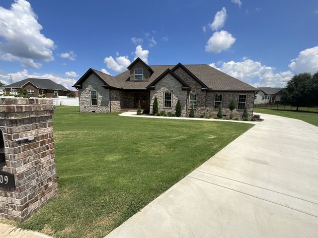 309 Honeysuckle Ln, Shelbyville, TN 37160