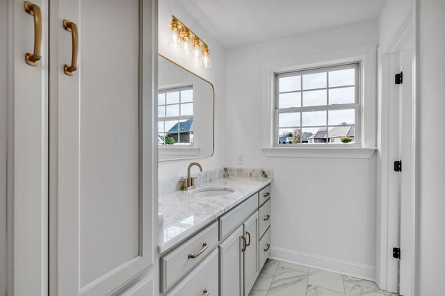 309 Honeysuckle Ln, Shelbyville, TN 37160