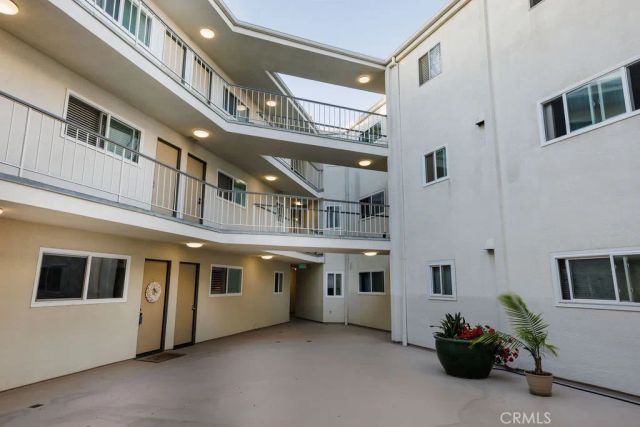 1108 Camino Real 308, Redondo Beach, CA 90277