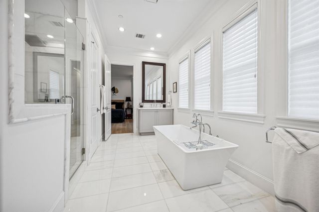 1270 Wood Hollow Drive, Houston, TX 77057