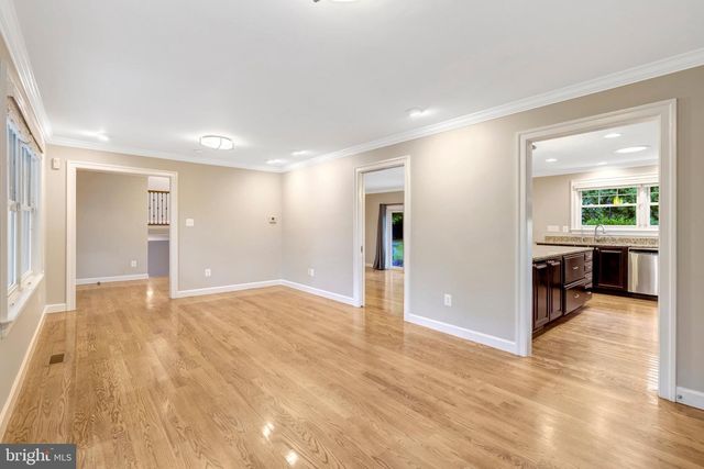 4510 RHETT LN, Fairfax, VA 22030
